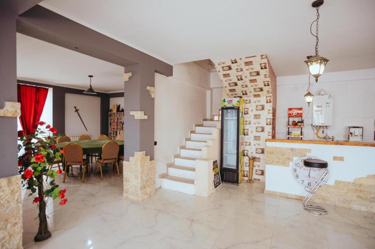 Casa Selly Hotel Tulcea Bagian luar foto
